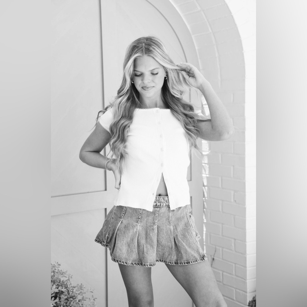 We The Free Stephie Denim Skort - Picture 2 of 5